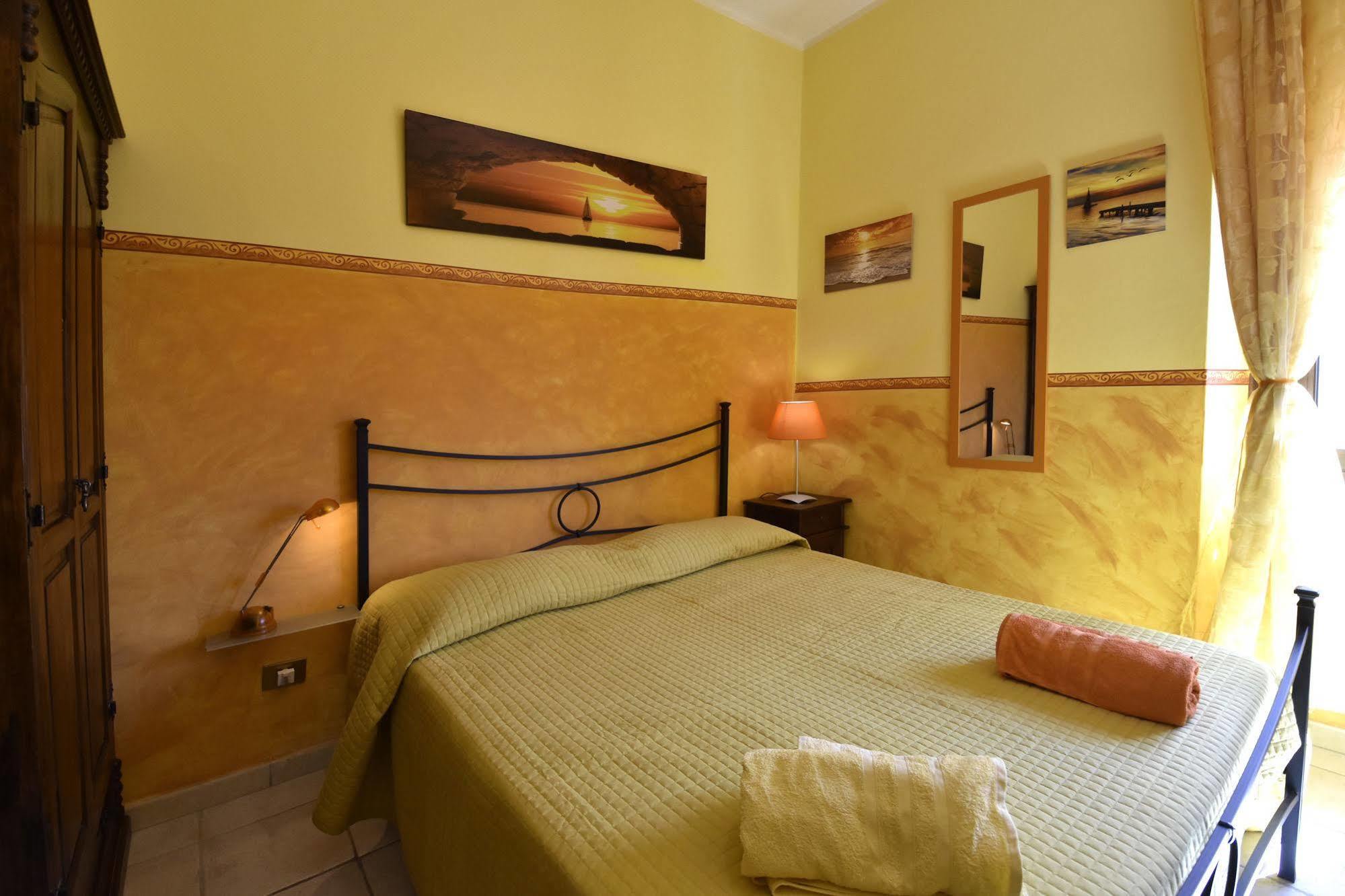 Cerdena Rooms Cagliari Exterior photo